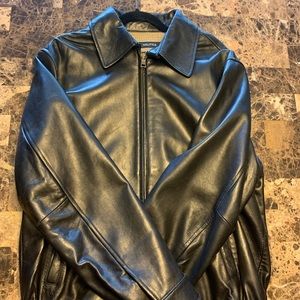 Men’s vintage leather jacket